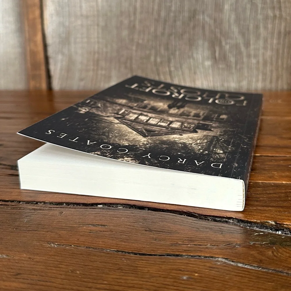 The Folcroft Ghosts by Darcy Coates Paperback Book Horror Mystery Ghost Story